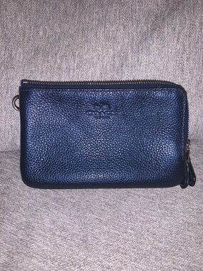 COACH Metallic Midnight Blue Navy Pebbled Leather Coin Pouch Double Zip Wallet